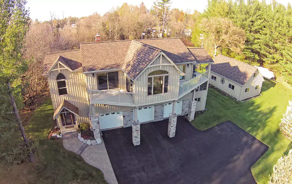New asphalt shingle roof on a Central Ontario home